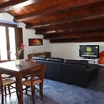 Vacanze Casa Romana Hébergement de vacances Lascari