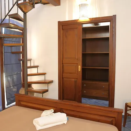 Holiday home Vacanze Casa Romana Lascari