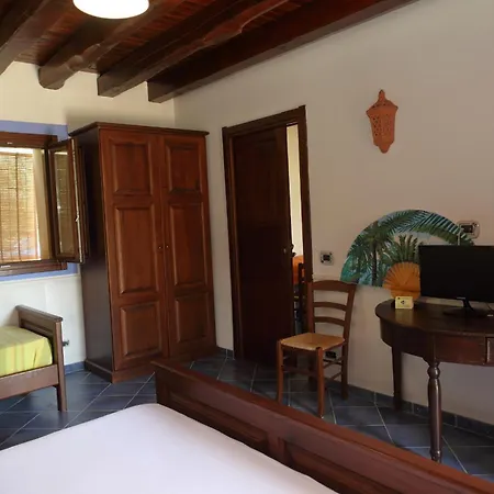 Vacanze Casa Romana Lascari